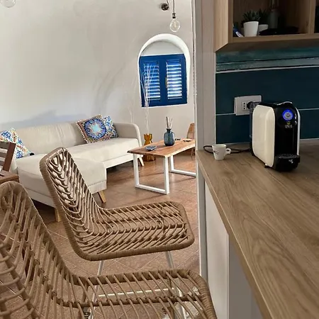 “una Rotonda Sul Mare “